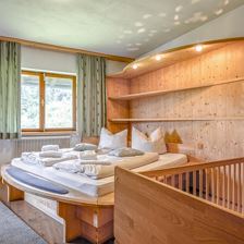 Schlafzimmer EG1
