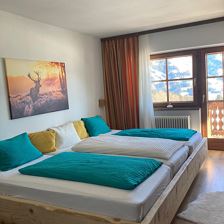 Dreibettzimmer