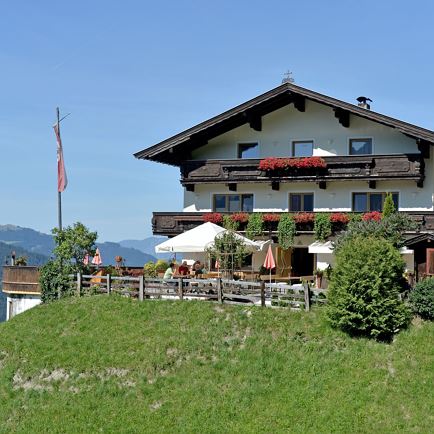 Jausenstation-Schrandlhof-Riedmann-Maximilian-Oberwindau-155-Westendorf-Haus-Sommer2.jpg