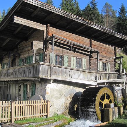 Hackenschmiede - Schäferaukapelle - Kneippanlage