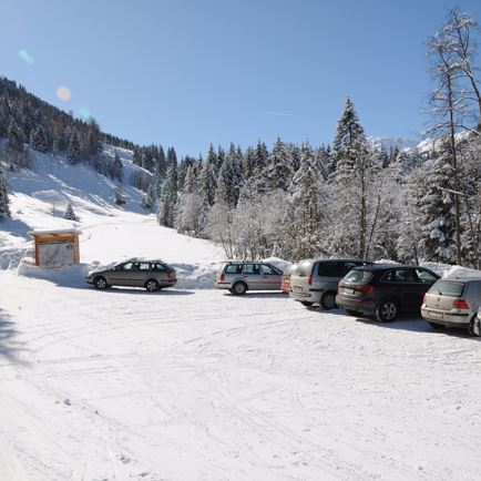 parkplatz_an_der_erla_brennhuette.jpg