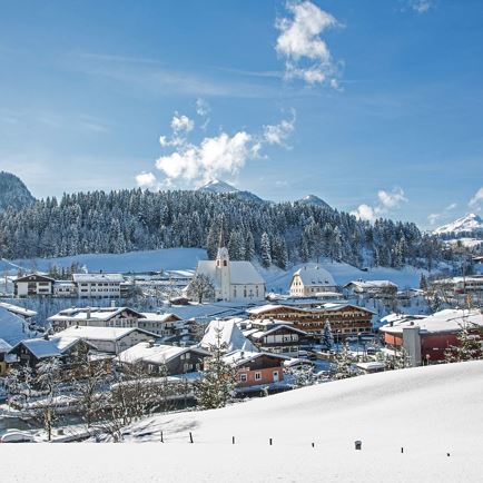 © rol.art-images - Fieberbrunn Winter Ortsansicht (5).jpg